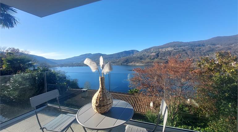 2473_Montagnola,1.5 locali rinnovati vista lago