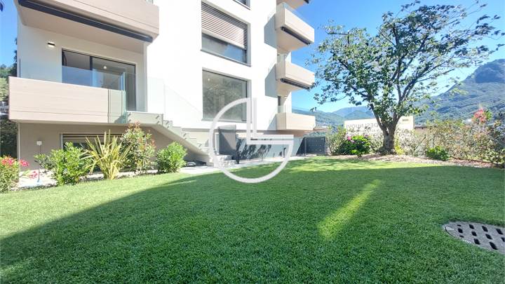 2692_Canobbio, 4.5 locali ristrutturato con giardino privato